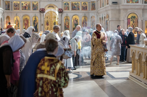 Воскресное богослужение на неделе четвертой по Пасхе