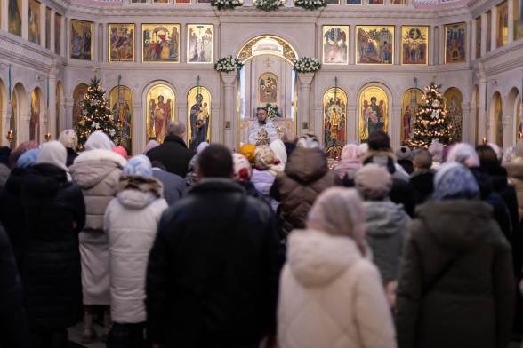 Божественная литургия в воскресенье, на неделе 29-й по Пятидесятнице