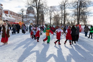 Широкая Масленица на приходе Троицкого храма