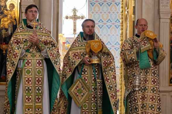 Воскресное Богослужение 7 июня, на неделе первой по Пятидесятнице, Всех святых