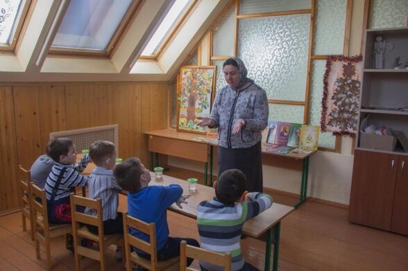 В сентябре 2016 года при Троицком храме города Коломны в Щурове начала работу Воскресная школа