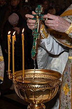 День памяти святителя Николая, Мир Ликийских Чудотворца