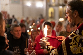 ХРИСТОС ВОСКРЕСЕ!