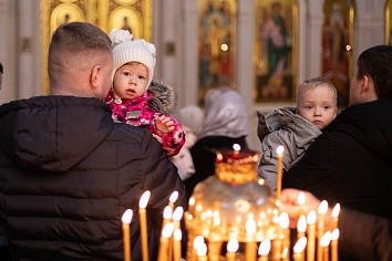 Божественная литургия в воскресенье, на неделе 29-й по Пятидесятнице