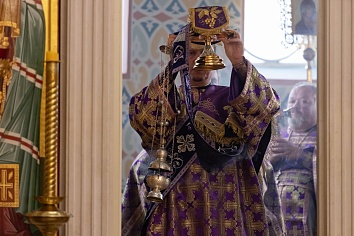 Воздвижение Честного и Животворящего Креста Господня