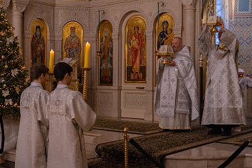 Поздняя Божественная литургия