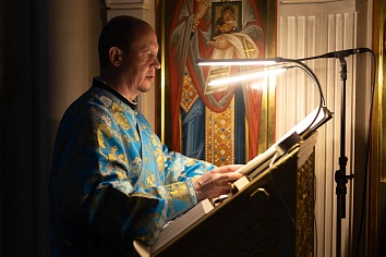 Пение благодарственной похвалы Пресвятой Богородице 4 апреля, в пятницу, на пятой седмице Великого поста