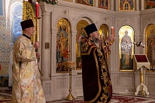 Праздничное богослужение Светлого Христова Воскресения