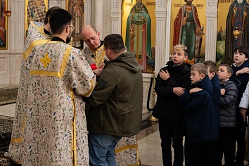 Божественная литургия в воскресенье, на неделе 19-й по Пятидесятнице