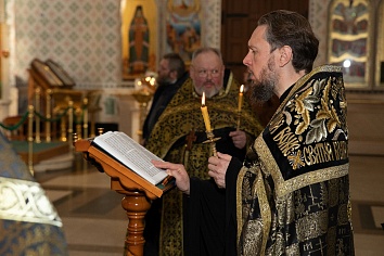 Великий Четверг. Вечернее богослужение