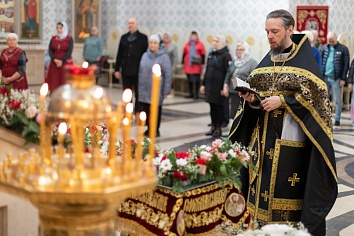 Великая Суббота на приходе Троицкого храма.