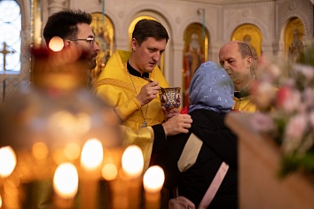 Божественная Литургия в воскресенье, на неделе девятнадцатой по Пятидесятнице