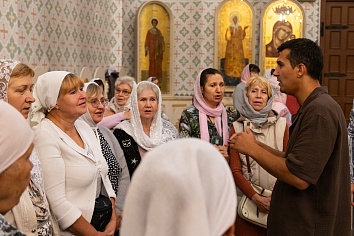 Божественная Литургия в воскресенье, на неделе тринадцатой по Пятидесятнице