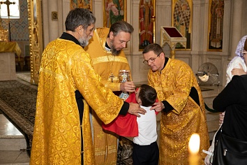 Воскресное богослужение на неделе 7-й по Пятидесятнице, мч. Каллиника