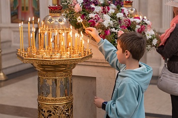 Воскресное богослужение на неделе 13-й по Пятидесятнице, пред Воздвижением