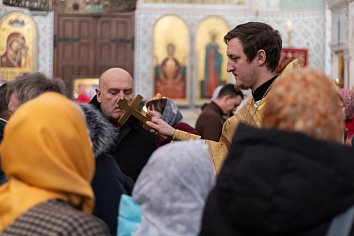 Божественная Литургия в воскресенье, на неделе двадцать седьмой по Пятидесятнице