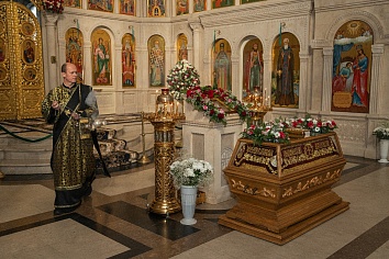 Великая Пятница. Утреня Великой Субботы с Чином Погребения Плащаницы