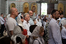 Перенесение мощей святителя и чудотворца Николая из Мир Ликийских в Бар
