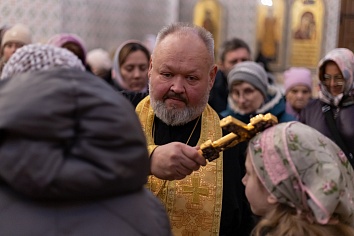 Божественная Литургия в воскресенье, на неделе тридцатой по Пятидесятнице
