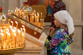 День памяти Владимирской иконы Пресвятой Богородицы и святых мучеников Адриана и Натали