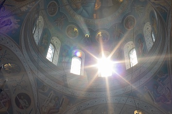 Божественная Литургия в воскресенье, на неделе седьмой по Пасхе, святых отцов I Вселенского Собора