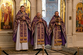 Воздвижение Честного и Животворящего Креста Господня