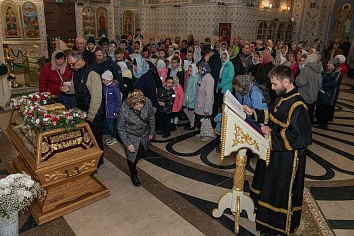 Великая Пятница. Утреня Великой Субботы с Чином Погребения Плащаницы