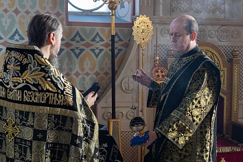 Литургия Преждеосвященных Даров и чтение канона мученику Феодору