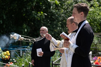 Троицкая Вселенская родительская суббота