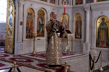 Пасхальная поздняя Литургия и праздничные гуляния на приходе