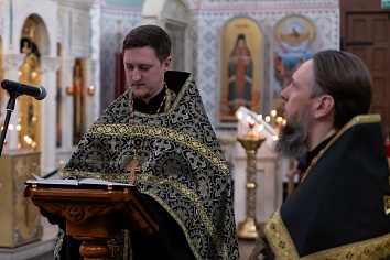 Утреня с чтением Великого канона преподобного Андрея Критского и жития преподобной Марии Египетской