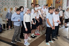 Перенесение мощей святителя и чудотворца Николая из Мир Ликийских в Бар