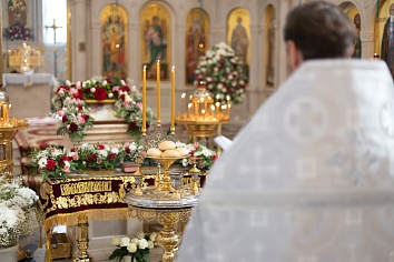 Великая Суббота на приходе Троицкого храма.