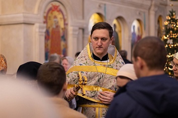 Божественная литургия в воскресенье, на неделе 26-й по Пятидесятнице