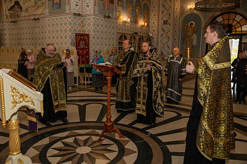 Великий Четверг. Вечернее богослужение