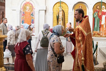 День памяти Усекновения главы Иоанна Предтечи