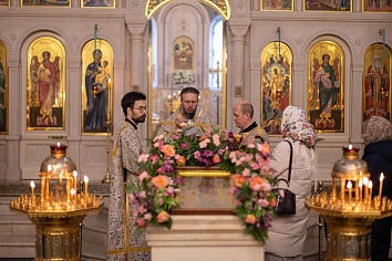Божественная литургия в воскресенье, на неделе 26-й по Пятидесятнице