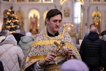 Божественная литургия в воскресенье, на неделе 27-й по Пятидесятнице