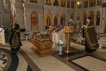 Великая Пятница. Утреня Великой Субботы с Чином Погребения Плащаницы