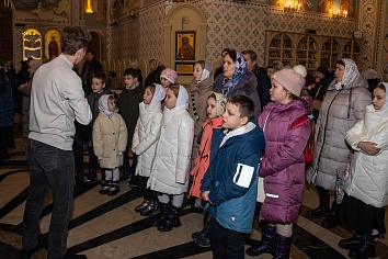 Божественная литургия в воскресенье, на неделе 28-й по Пятидесятнице