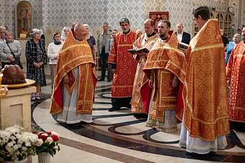 День памяти Усекновения главы Иоанна Предтечи