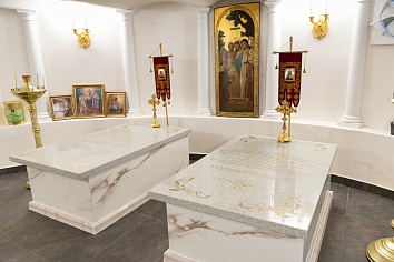 Усыпальница в подклети Троицкого храма