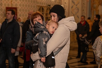 Божественная литургия в воскресенье, на неделе 23-й по Пятидесятнице