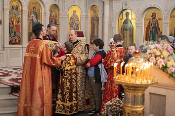 Воскресное Богослужение 4 мая, на неделе третьей по Пасхе, святых Жен - мироносиц