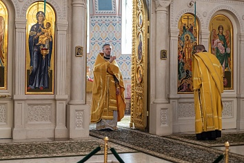 Воскресное богослужение на неделе 1-й по Пятидесятнице, Всех святых