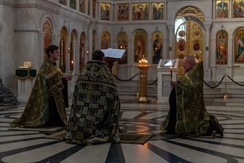 Утреня с чтением Великого канона преподобного Андрея Критского и жития преподобной Марии Египетской