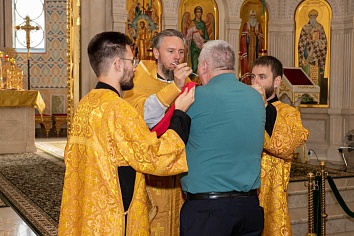 Воскресное богослужение на неделе 5-й по Пятидесятнице, памяти святых отцов шести Вселенских соборов