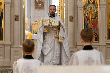 Воскресное богослужение на неделе 9-й по Пятидесятнице, в попразднство Преображения Господня