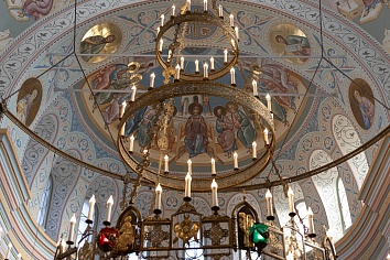 Божественная литургия в воскресенье, на неделе первой Великого поста, Торжества Православия, в день Первого и Второго обретения главы Пророка, Предтечи и Крестителя Господня Иоанна