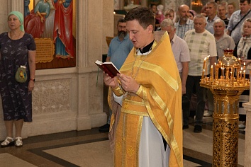 Воскресное богослужение на неделе 5-й по Пятидесятнице, памяти святых отцов шести Вселенских соборов